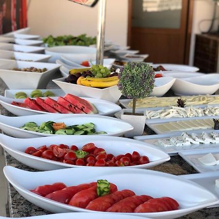 Hotel Hermes كاس المظهر الخارجي الصورة