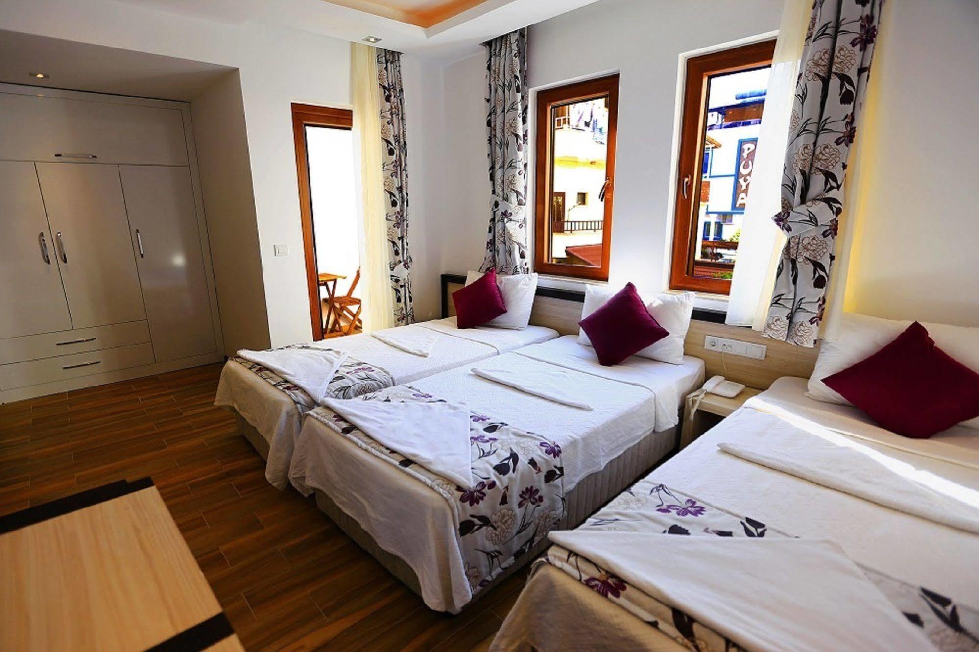 Hotel Hermes كاس المظهر الخارجي الصورة